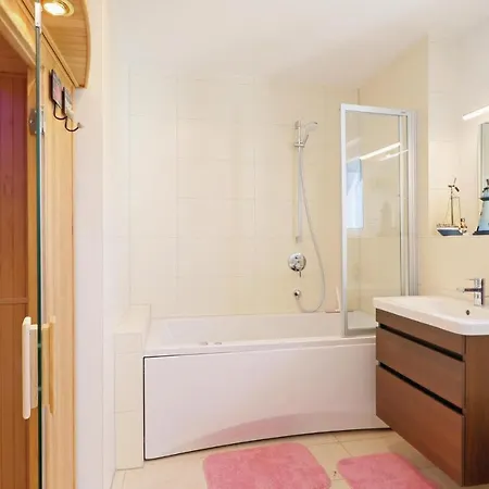 Amazing In Ostseeresort With Sauna Olpenitz